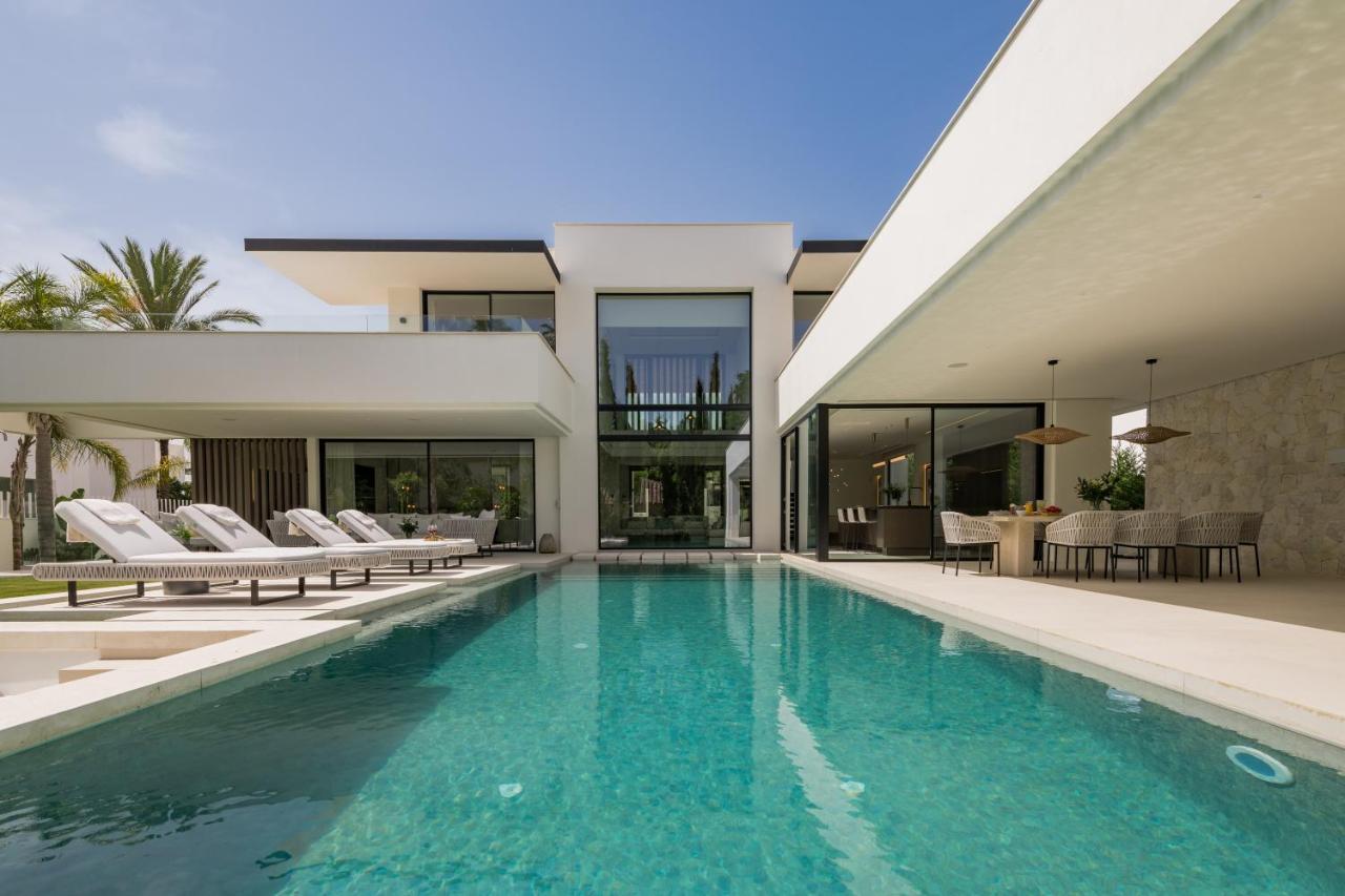 Vacation Marbella I Villa Sirius, Golf Valley, Private Heated Pool, Sauna, Billiard, Cinema, Awarded Holiday Rental Eksteriør billede