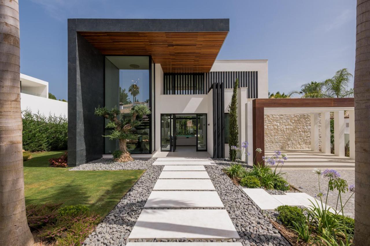 Vacation Marbella I Villa Sirius, Golf Valley, Private Heated Pool, Sauna, Billiard, Cinema, Awarded Holiday Rental Eksteriør billede