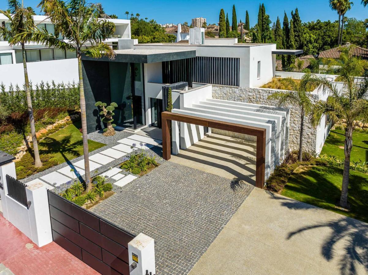 Vacation Marbella I Villa Sirius, Golf Valley, Private Heated Pool, Sauna, Billiard, Cinema, Awarded Holiday Rental Eksteriør billede